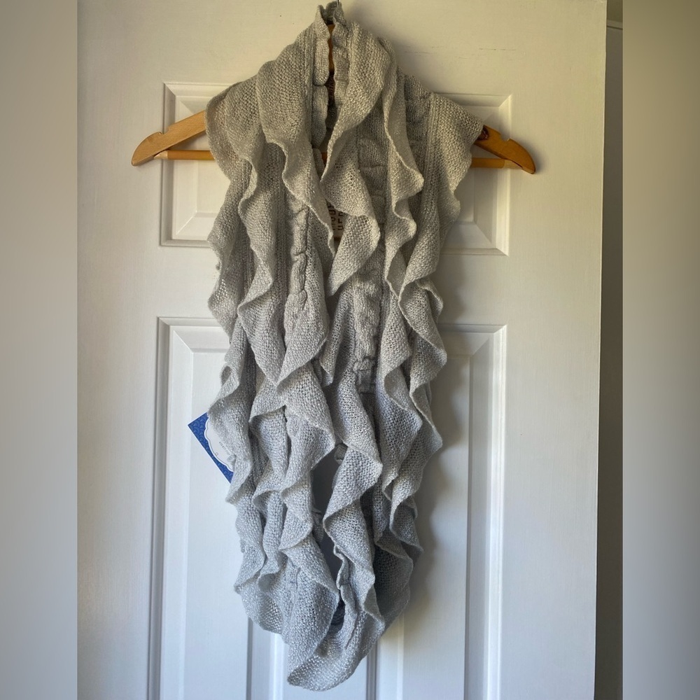 Modern Heritage Ruffled Knit Grey Infinity Scarf